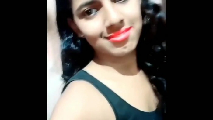 Cewek tiktok pamer ketek mulus