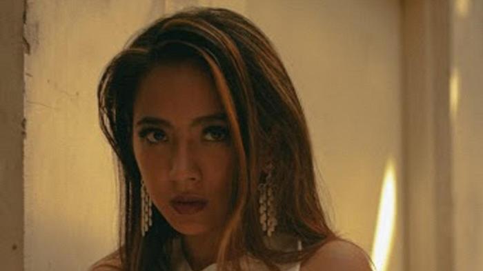 Biodata dan filmografi terbaru aktris Nadia Vega